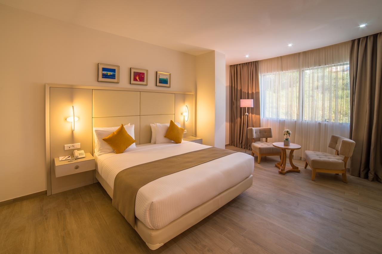 Hotel Sidi Yahia Algiers Exterior photo